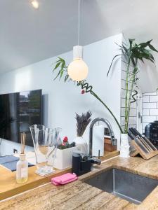 Beautiful&quite warehouse