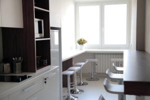 Single Bed in 8-Bed Mixed Dormitory Room with Private Bathroom  room in Hostel Karavan Inn