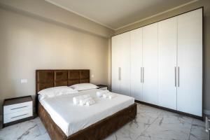 Maragliano Prestige Apartments - A Due Passi dalla Tramvia