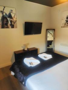 Sloane modern 2 bedroom seafront Apartment