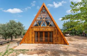 Cabaña Triangulo - Tierra de Arte