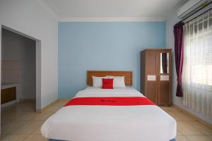 RedDoorz at Debalcon Accomodation Kuta Bali