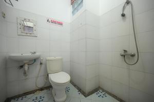 RedDoorz at Debalcon Accomodation Kuta Bali