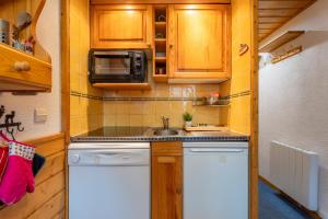 Ski In-Out - Heart of Val Thorens Cosy Apartment, WiFi