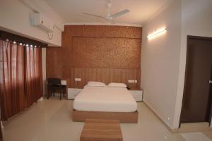 Hotel Palmyra Grand Inn - Kochi