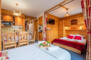 Ski In-Out - Heart of Val Thorens Cosy Apartment, WiFi