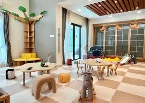 Cheekaaboo Play House Ipoh - Kampong Sengat