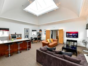 Beautiful 3 bedroom apartment - Pass the Keys