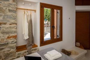 Naxos Boutique Suites Luxury Minimalism in Filoti