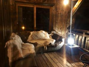 Chalets Chalet Purdey - Sleeps 10 with Hot Tub : photos des chambres
