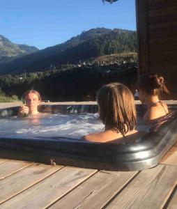 Chalets Chalet Purdey - Sleeps 10 with Hot Tub : photos des chambres