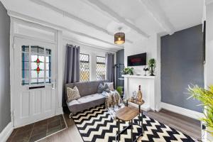 Charming Chatham Apartment with 3 Bedrooms