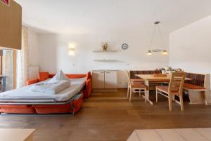 Obertrisaierhof Wohnung 2