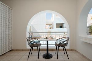 Family Suite (2 Adults + 3 Children) room in Mitos Suites