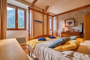 Maisons de vacances Jacuzzi Sauna Terrasse Venosc : photos des chambres