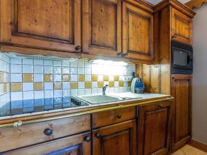 Appart 6 pers, piscine, parking, Plagne Aime 2000 - FR-1-351-137