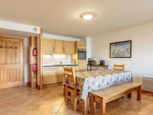 Appart 4P au pied des pistes avec WIFI et parking - FR-1-352-81