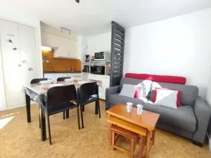 Charmant T2 à Saint-Lary-Soulan, 4 pers., balcon sud-ouest, parking, proche thermes - FR-1-457-322 - 维耶尔奥尔