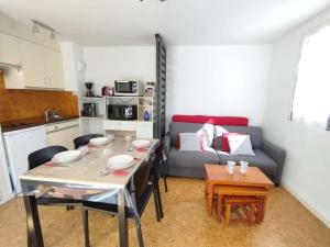 Charmant T2 à Saint-Lary-Soulan, 4 pers., balcon sud-ouest, parking, proche thermes - FR-1-457-322