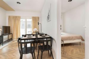 Kartuska Stylish Apartment & Parking by Noclegi Renters