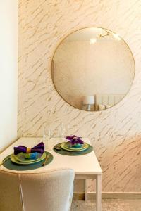 Nasma Luxury Stays - Contemporary Living in a Cozy Studio Apartment