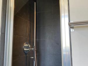 Maisons de vacances Villa boheme chic a Sauzon avec vue mer et wifi - FR-1-418-174 : photos des chambres