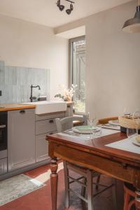 Maisons de vacances Les Gites de l-Atelier - Gites de charme en Foret de Fontainebleau - 1 Gite 1 chambre et 1 Gite 2 chambres : photos des chambres