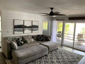 Panoramic Sunset View Waterfront Firepit