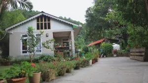 Hyangla Namsha Retreat - Soreng