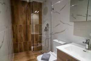 Feel Greek Hospitality #Θ010