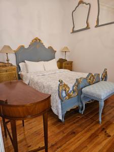 Room in Apartment - Spectacular Room With Balcony In The City Centre