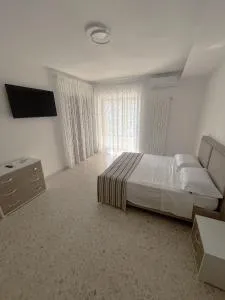 Le Petite House - SOPHIA - Soggiorna con stile - Brusciano