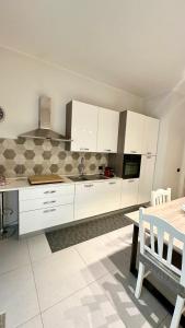 Giardino Lussemburgo, Elegante e confortevole appartamento tra Mondello e il centro storico di Palermo