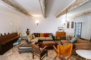 Maisons de vacances 84B5 - Hibiscus suite in an 18th century Provencal farmhouse : photos des chambres