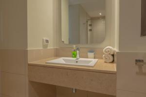 Tranquil 2BR in Shedwan I El Gouna I Pool and Lagoon View