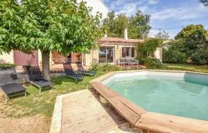 Beautiful Home In Apt - Apt