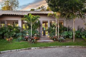 Villa da Lua - Aconchego e sofisticação em meio à natureza