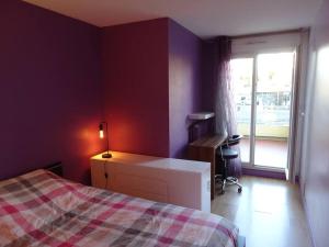 Port Dauphin II, T3, 6 pers, piscine, parking, wifi, centre port