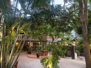 Golden Sun Boutique Hotel