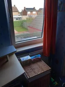 Eenpersoonskamer met gezamenlijke badkamer - Stevensweert