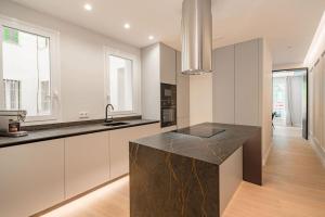 Salamanca VIII 2BR 2BH