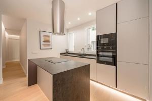 Salamanca VIII 2BR 2BH