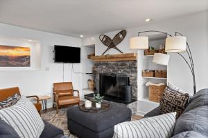 Vistas 64 with Wintergreen Advantage