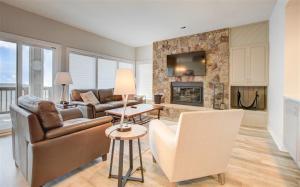 Overlook 26 with Wintergreen Advantage