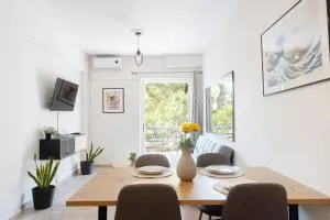 Oikía - Refined City Living - 埃莱夫西纳