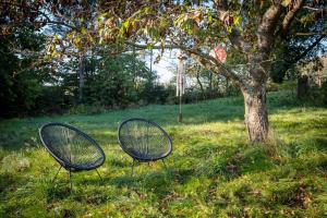 ENJOY COZY NEST View Hills Garden Forest Sauna Hottub