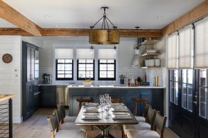 Academy Place | Paintbrush
