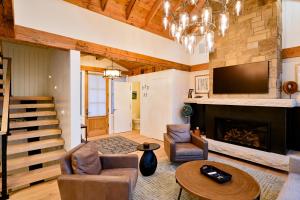 Academy Place | Bluebell