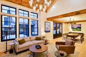 Academy Place | Bluebell