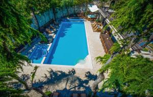 Cozy Home In Zmijavci With Sauna